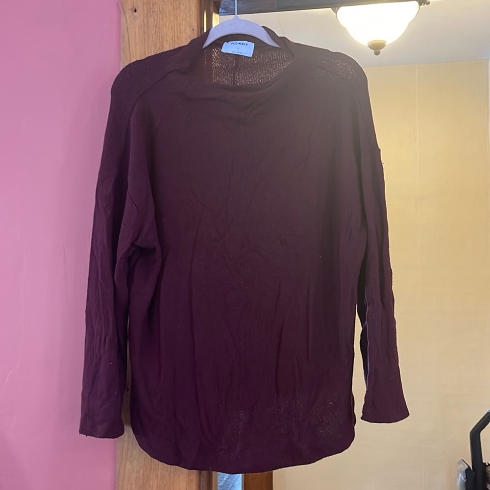 Old navy sweater